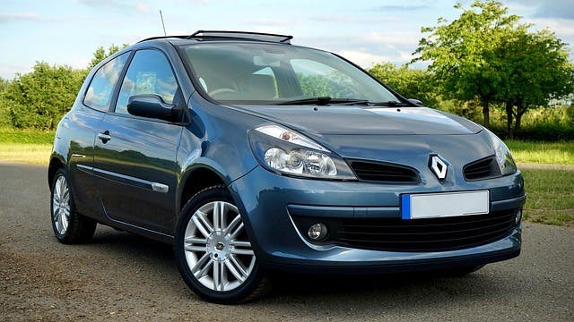 Photograph of a Renault Clio