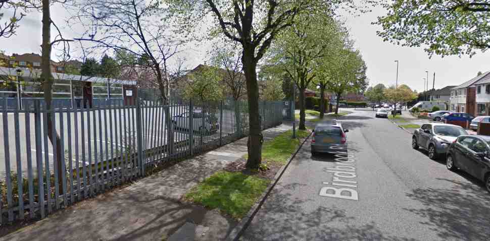 Birmingham (Kingstanding) Google Streetview Image Leading Road